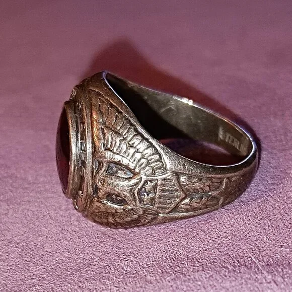 Only One Veteran Owner - Vintage US Navy Signet Ring